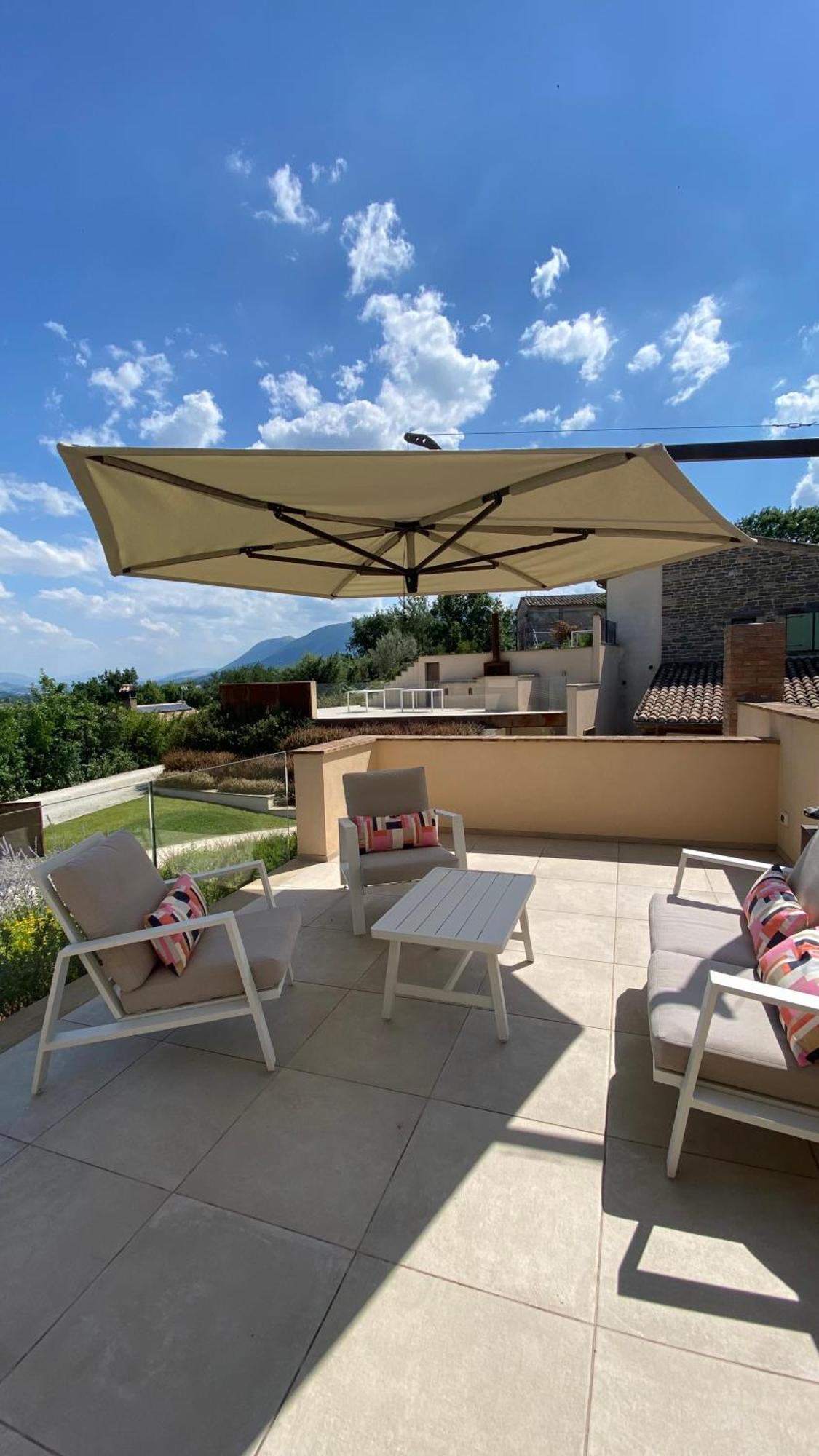 Serre Alte Landscape Luxury Rooms Matelica Exterior foto